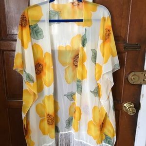 ✨Final Sale✨ Beach kimono